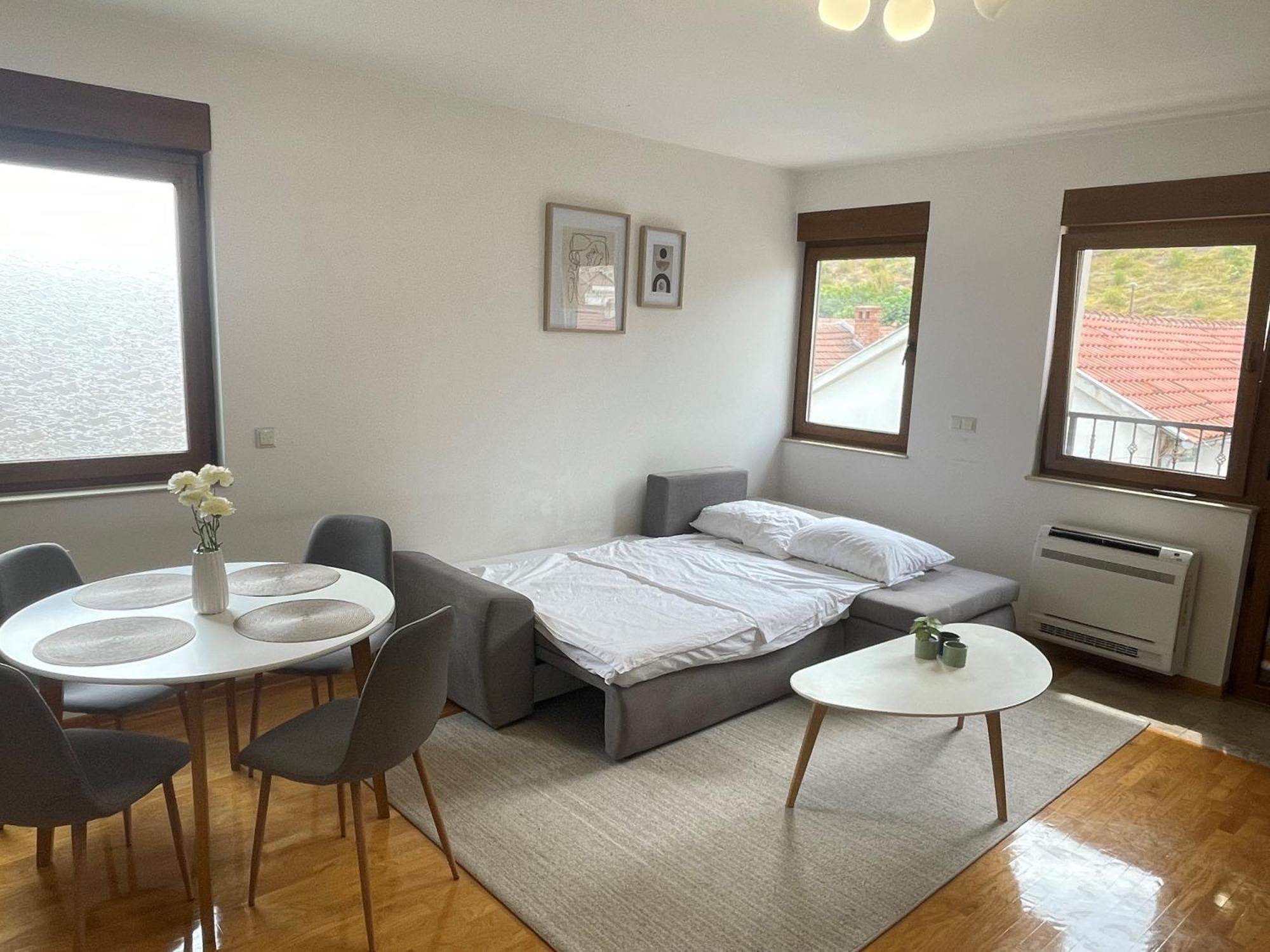Captain'S Luxury Apartments Mostar Bagian luar foto