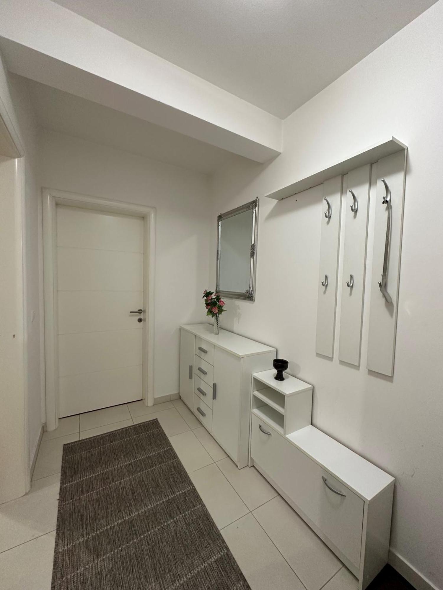 Captain'S Luxury Apartments Mostar Bagian luar foto