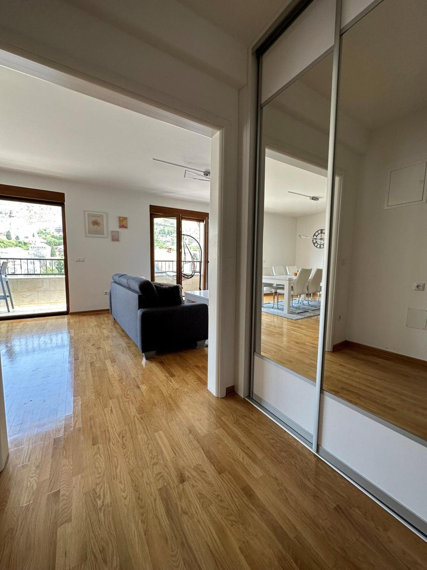 Captain'S Luxury Apartments Mostar Bagian luar foto